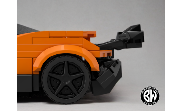 202119 - McLaren W1